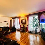 Exelmans 16Th Ethnic & Warm Character Apartment Managed By Mey Agency