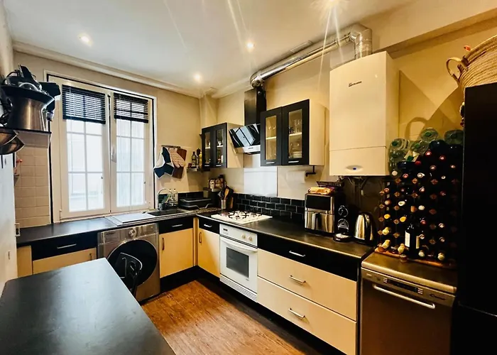 Vakantiehuis 16th 10 Minutes From The Eiffel Tower Metro Line 9 *